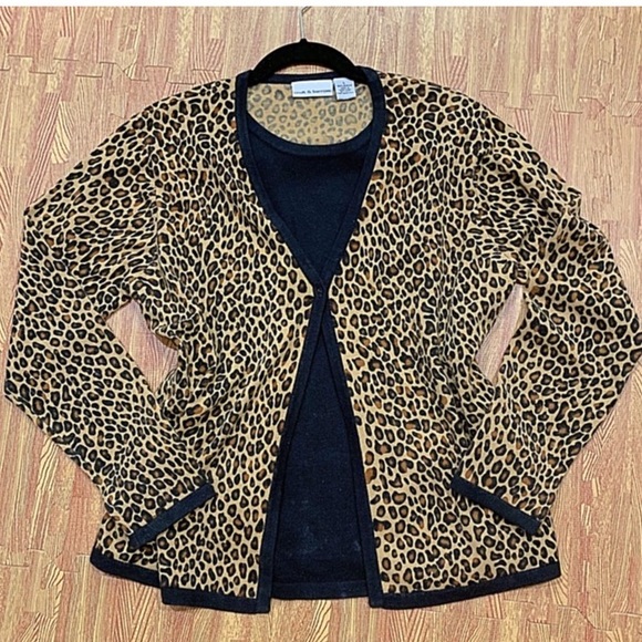 Croft & Barrow Cardigan layered 2-piece Leopard print cardigan Size L - Picture 5 of 9